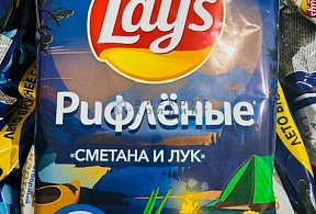 Чипсы Лейс  140 гр сметана лук